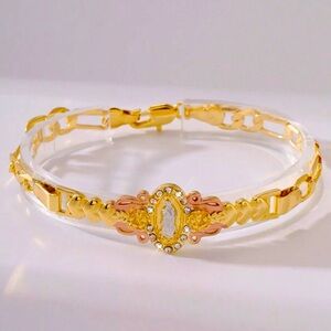 Charming Wrist Bracelet Virgin Mary ✨14k ✨